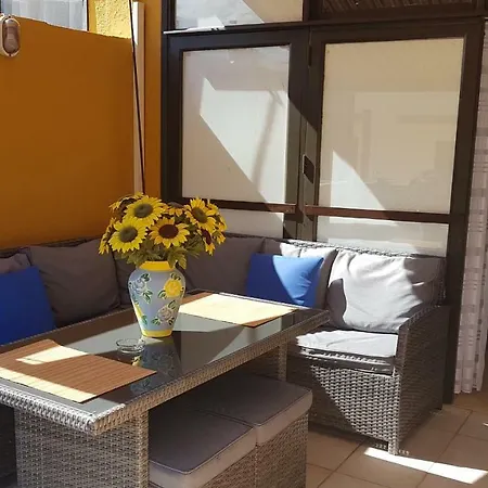 La Casita De Mercedes *